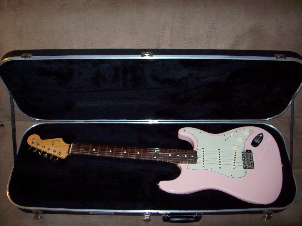 Shell Pink 60s Classic Stratocaster For Sale Sold Rickresource Rickenbacker Forum 2830